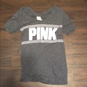 Pink tee shirt